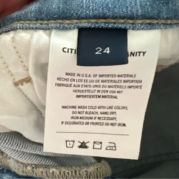 Citizens Of Humanity Light Wash Isola Cropped Boot Jeans -‎ 24 - Picture 7 of 8